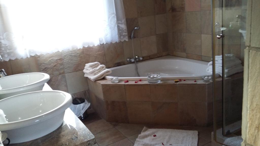 Hoopoe Haven Guest House Chartwell Экстерьер фото